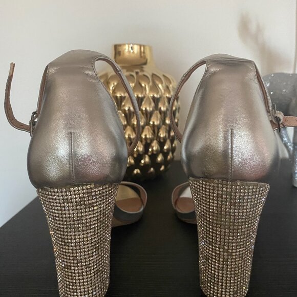 Madden Girl Sparkly Silver Heel - Picture 3 of 4